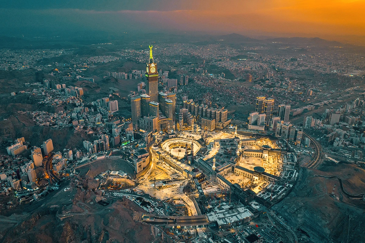 مكة الحديثة — نقل وخدمات ذكية